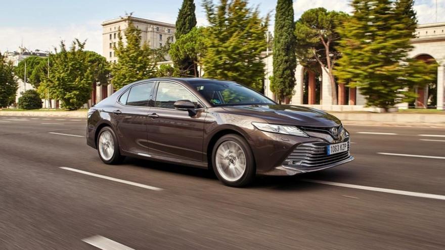 Nuevo Toyota Camry hybrid 2019, lo mejor de la marca