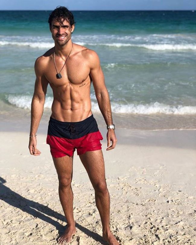 Juan Betancour en la playa