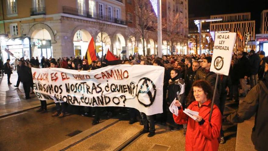 500 voces contra la ley mordaza en Zaragoza