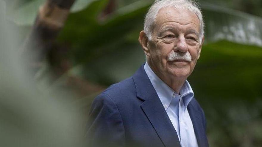 Eduardo Mendoza: &quot;Más que lo conocido, es lo marginal lo que me interesa&quot;