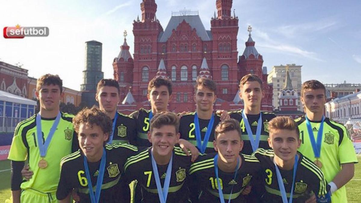 La selección española sub'16, campeona a los pies del Kremlin