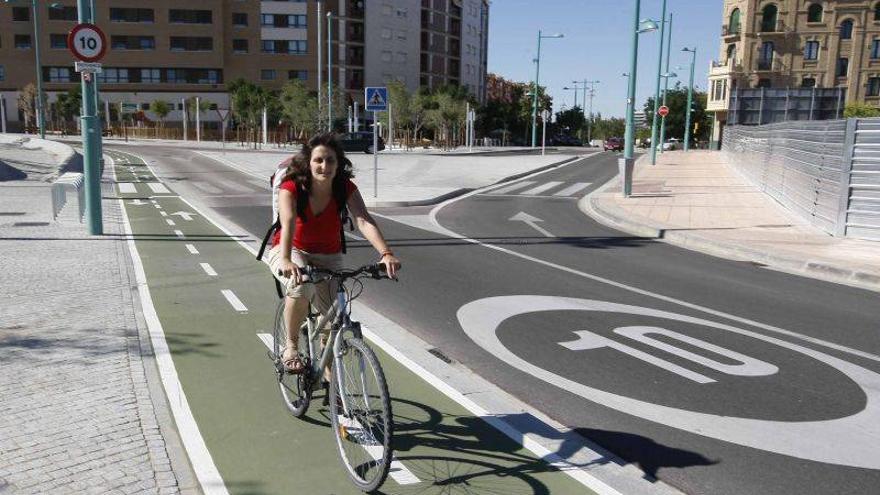El PSOE pide que la bicicleta protagonice el nuevo Reglamento de circulación
