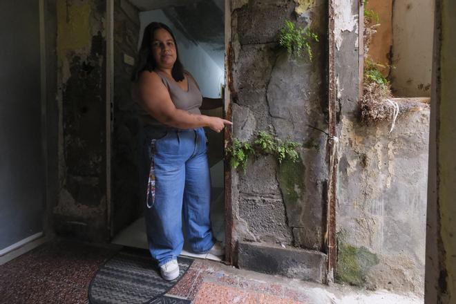 Problemas de conexión de saneamiento público y hundimiento del suelo en un edificio de San Francisco