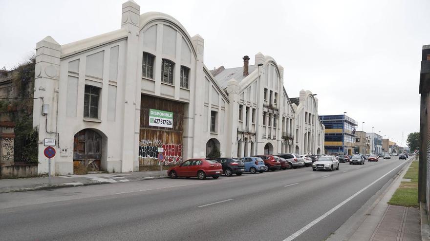 De un almacén "como el de Amazon" a residencia universitaria del siglo XXI: la singular historia de las naves de Balsera de Avilés