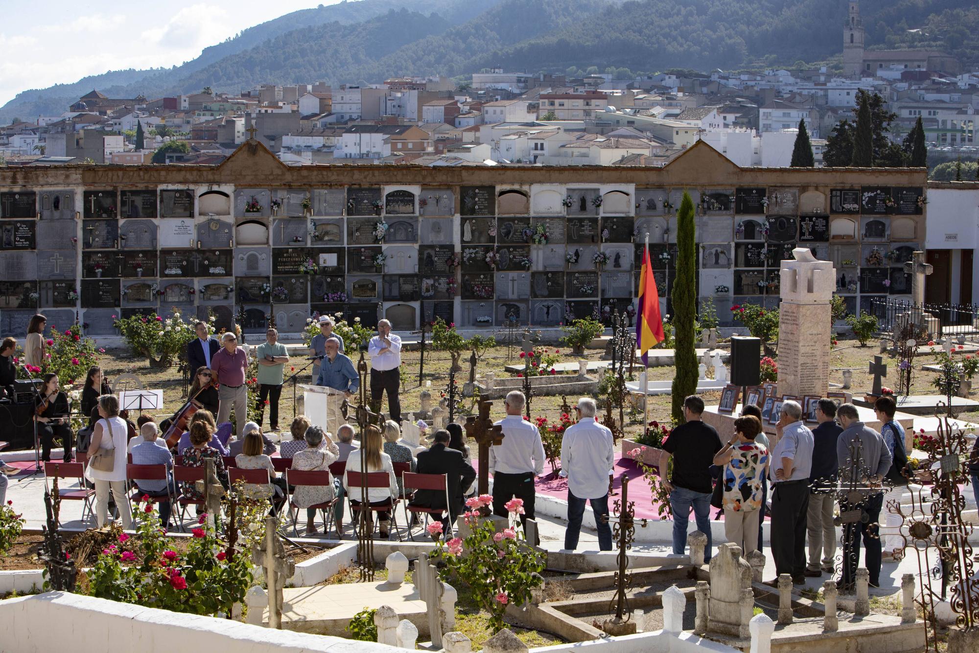 Memorial en recuerdo de las víctimas del franquismo en Enguera