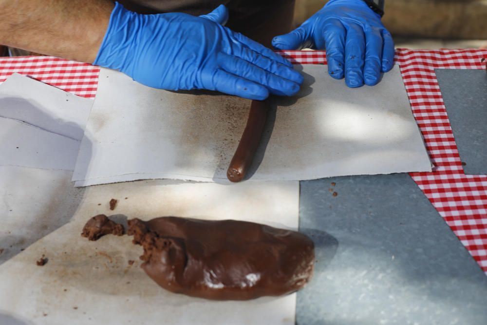 Exhibición de elaboración de chocolate en Torrent