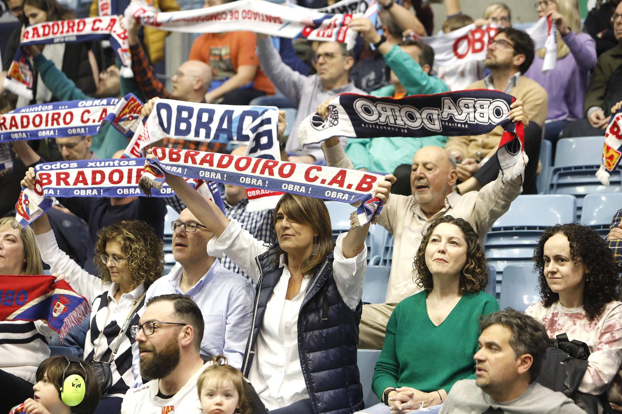 Monbus Obradoiro vs Covirán Granada: búscate en la grada