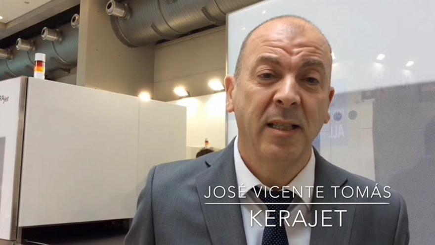 Entrevista a José Vicente Tomás, gerente de Kerajet, en Rímini