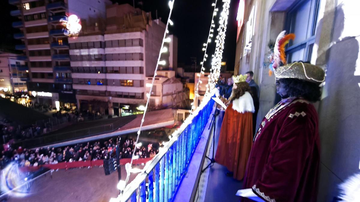 Fotogalería I Las imágenes de la Cavalcada de Reis de Vila-real Fotogalería I Las imágenes de la Cavalcada de Reis de Vila-real