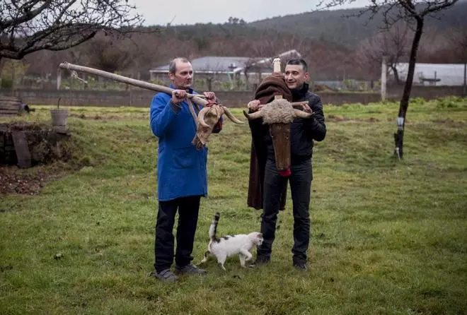 Carnaval 2019 en Galicia | La 'Morena' de Laza cambia de cuerpo, sigue el alma