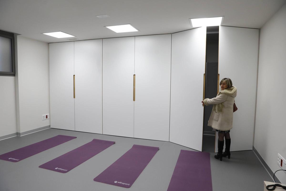 Primer día del nuevo centro de salud de Sotrondio