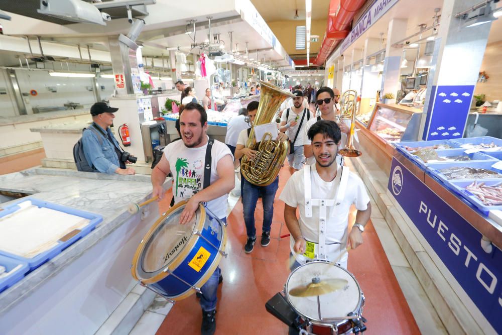 I Entrada de la Clòtxina y 60 aniversario del Mercado del Cabanyal