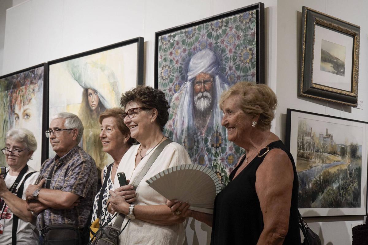 La inauguració de les pintures de Rafael López Pozo, en imatges