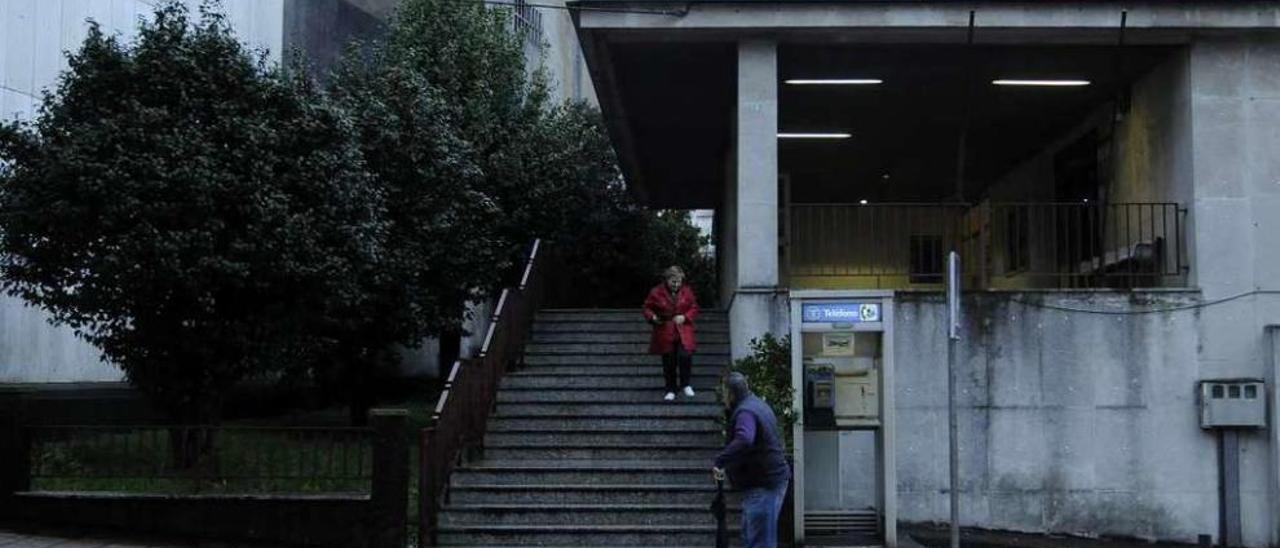 Una imagen de archivo del centro de salud de A Estrada. // Bernabé / Javier Lalín