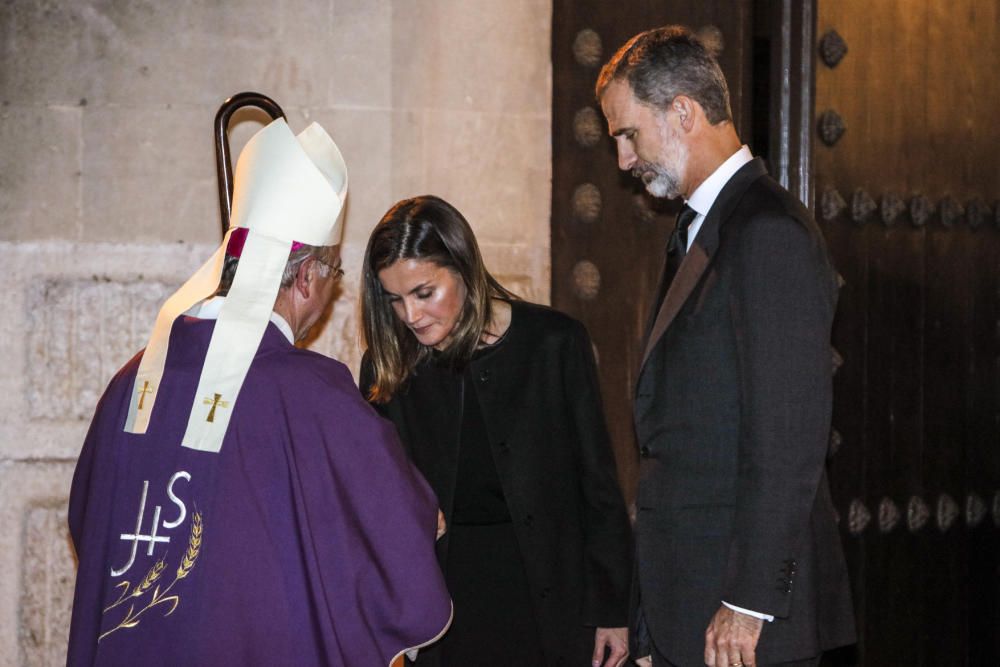 Los Reyes llegan a Manacor para presidir el funeral por las víctimas de la riada