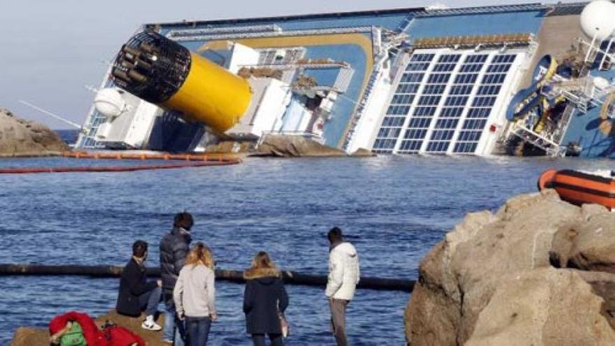 Los 22 españoles del Costa Concordia recibirán 17.594 euros de indemnización