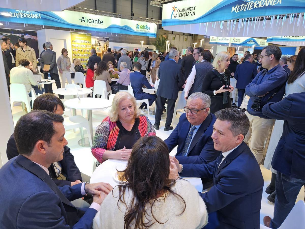 De Moya y Albert mantuvieron reuniones de trabajo en Ifema.