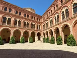 El pueblo ideal para una escapada de San Valentín: palacios, castillos y atardeceres de cuento