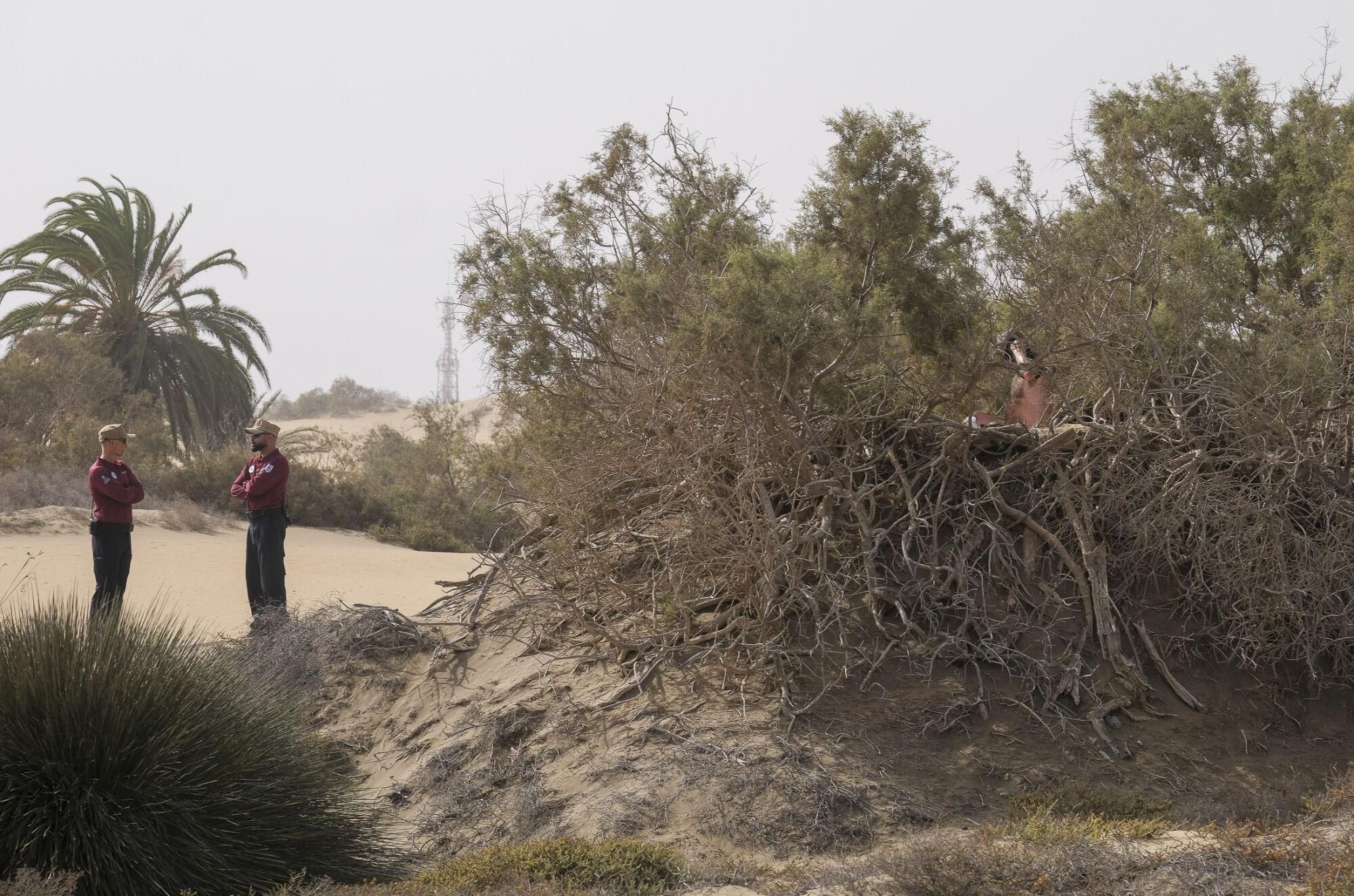 La Guardia Civil y el Cabildo controlan los accesos a las Dunas de Maspalomas