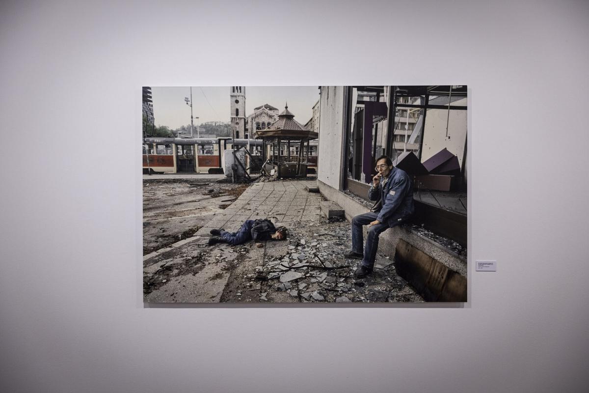 En imágenes | Exposición del reportero de guerra Gervasio Sánchez en el Paraninfo de Zaragoza