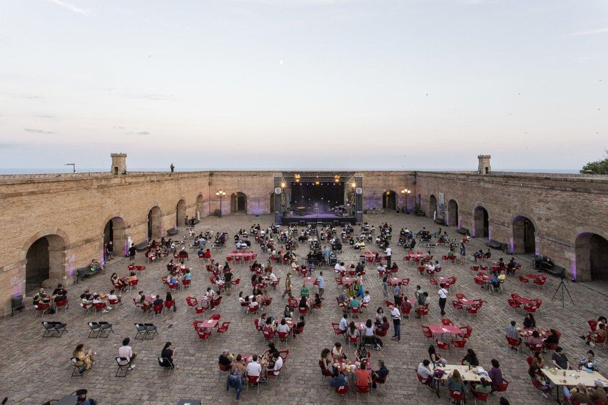 Clara Peya, Fectival sala Barcelona, , Castell de Montjuic, Barcelona, 2 de Juliol del 2020 Clara Peya, Fectival sala Barcelona, , Castell de Montjuic, Barcelona, 2 de Juliol del 2020