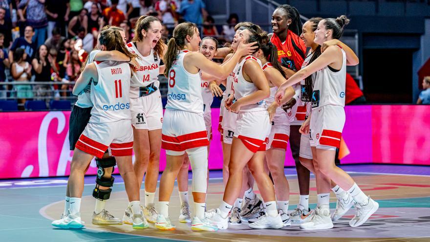 Elena Moreno y Daniela Abies lucharán por las medallas en el Mundial sub-19