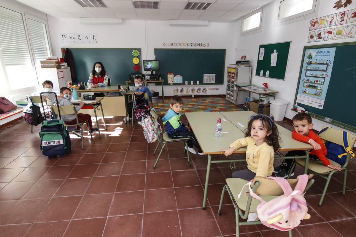 ALONSO DE OJEDA. COLEGIO C.R.A. EL MANANTIAL REABRE SUS PUERTAS REAPERTURA