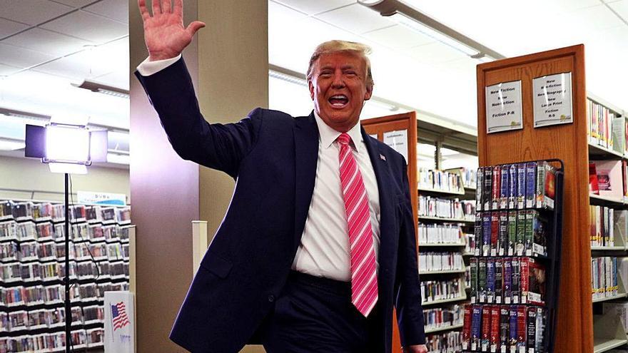Donald Trump, després de votar a la Palm Beach County Library.
