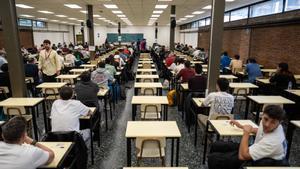 "Héroes opositores"