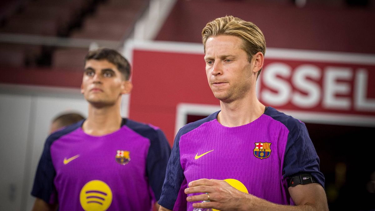 De Jong, a punto de empezar un entrenamiento en Japón.