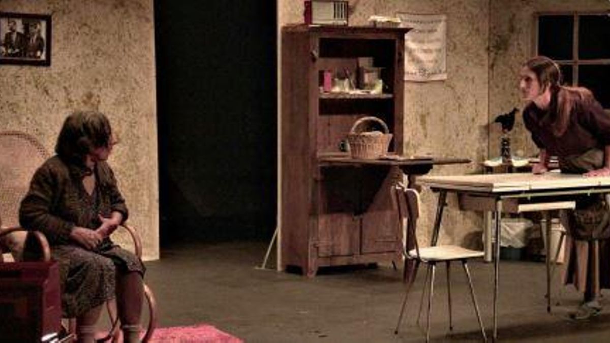 Representación de la obra &quot;La reina de la guapura de Leenane&quot; de la compañía &quot;Nun Tris&quot;