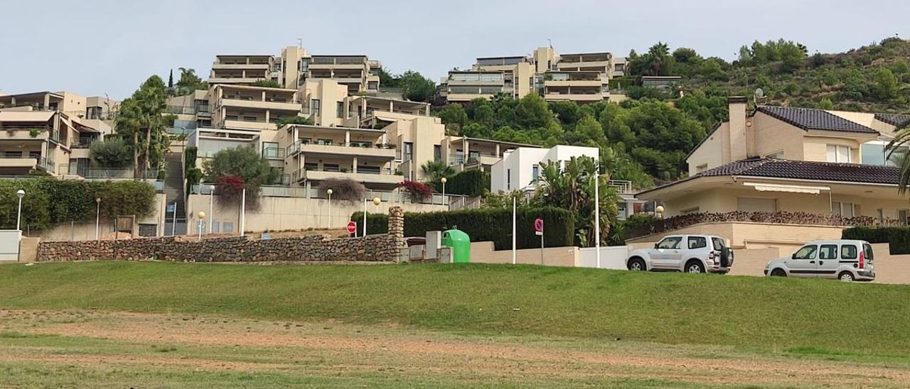 La urbanización de Torre Bellver cuenta con 315 vecinos censados que se beneficiarán de la obra para conectar el agua.