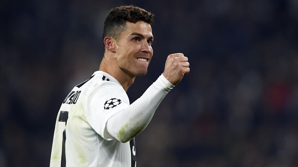 marcosl47324878 turin  italy   march 12  cristiano ronaldo of juventus celeb190312233211