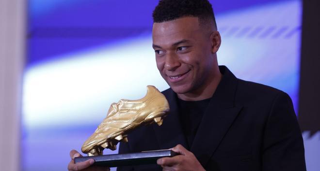 Xabi Alonso confirma que no va parlar a soles amb Vinícius Xabi Alonso confirma que no va parlar a soles amb Vinícius