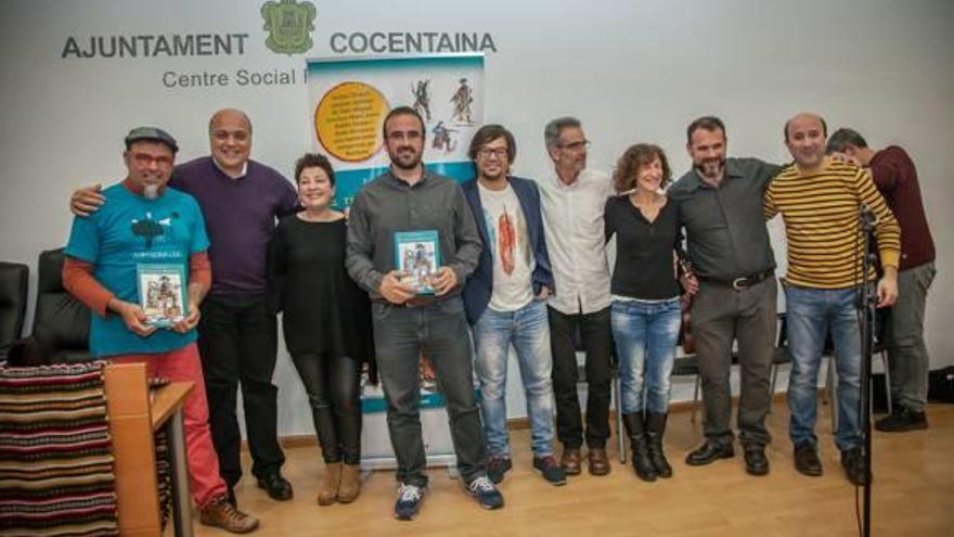 Uno de los momentos vividos durante la presentación del libro de Paco Pascual Soler.