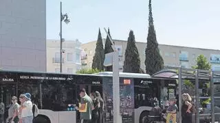 El autobús urbano de Mérida, a examen: "Es gratis y está muy bien, pero debería ser más eficiente"