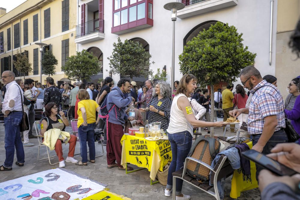 Protesta en Palma contra el hotel Fils Suites