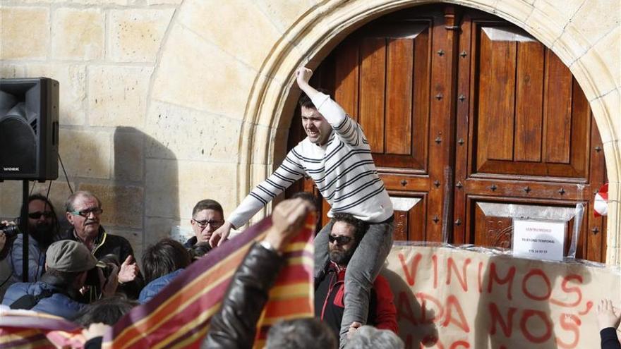 El alcalde de La Muela desconvoca el pleno donde se iba a debatir la moción