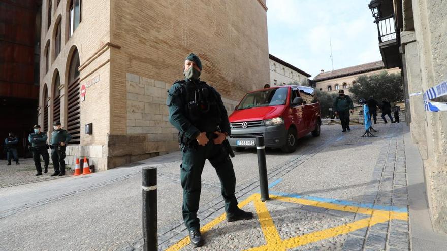 Llegan a Barbastro por fin una veintena de piezas de arte sacro de las 111 retenidas en Lérida