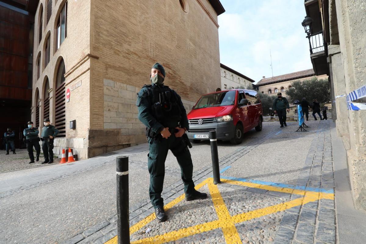 Llegan a Barbastro por fin una veintena de piezas de arte sacro de las 111 retenidas en Lérida