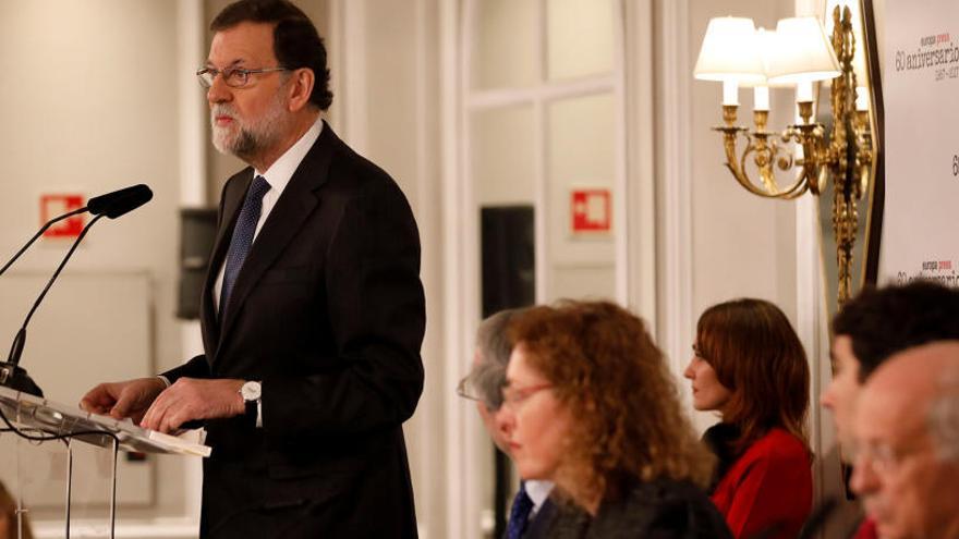 Rajoy durant l&#039;esmorzar informatiu amb la premsa.