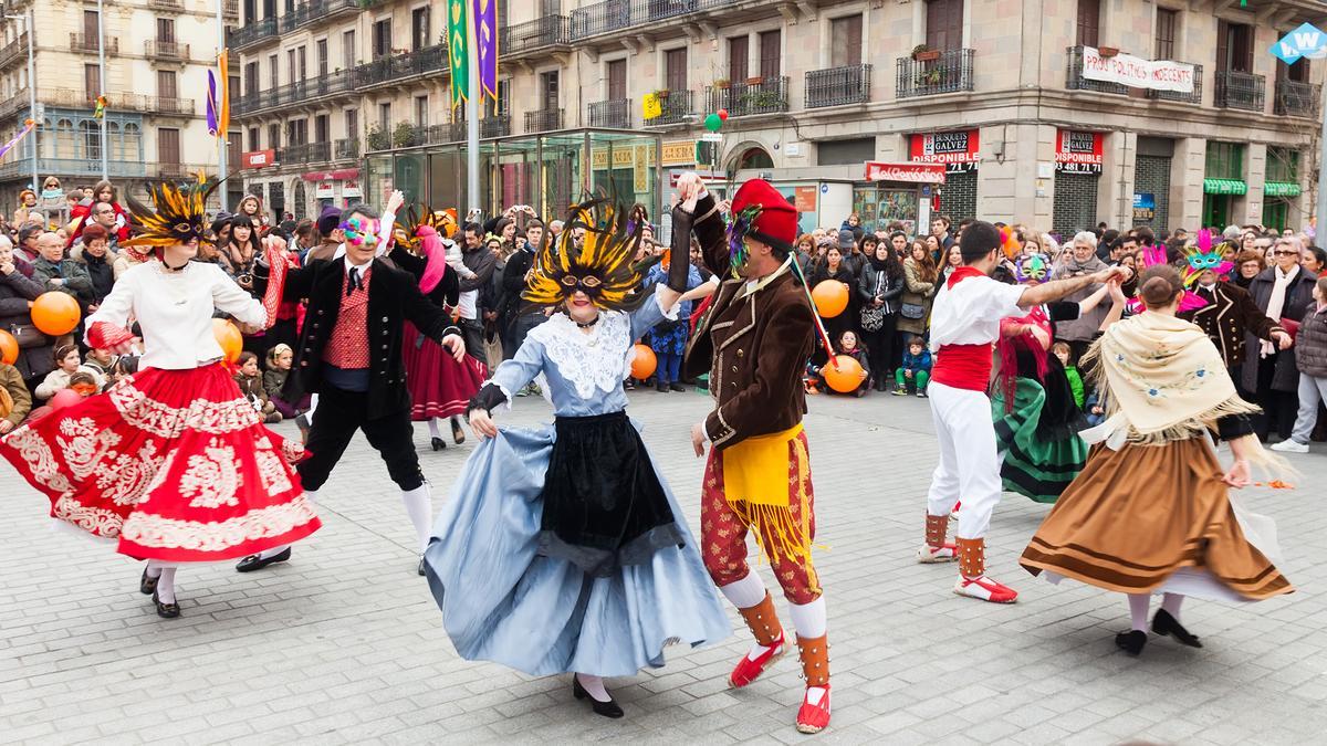 Bailes en el Carnaval de Barcelona.
