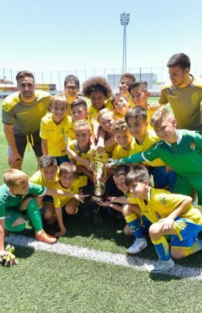 17-06-2018 SAN BARTOLOMÉ DE TIRAJANA. Finales de las Copas de Campeones prebenjamines y benjamines. Fotógrafo: ANDRES CRUZ  | 17/06/2018 | Fotógrafo: Andrés Cruz