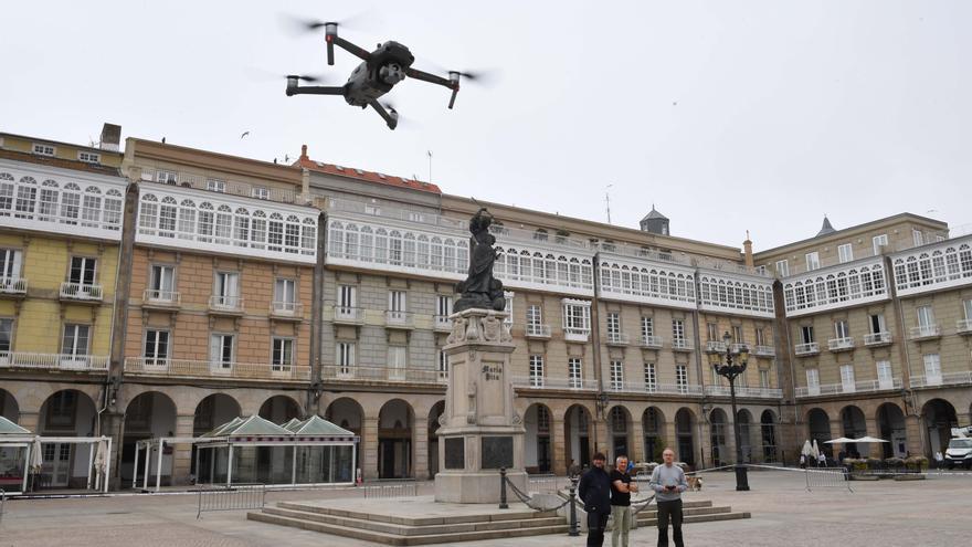 Los ojos del cielo para el tráfico y las multitudes de A Coruña