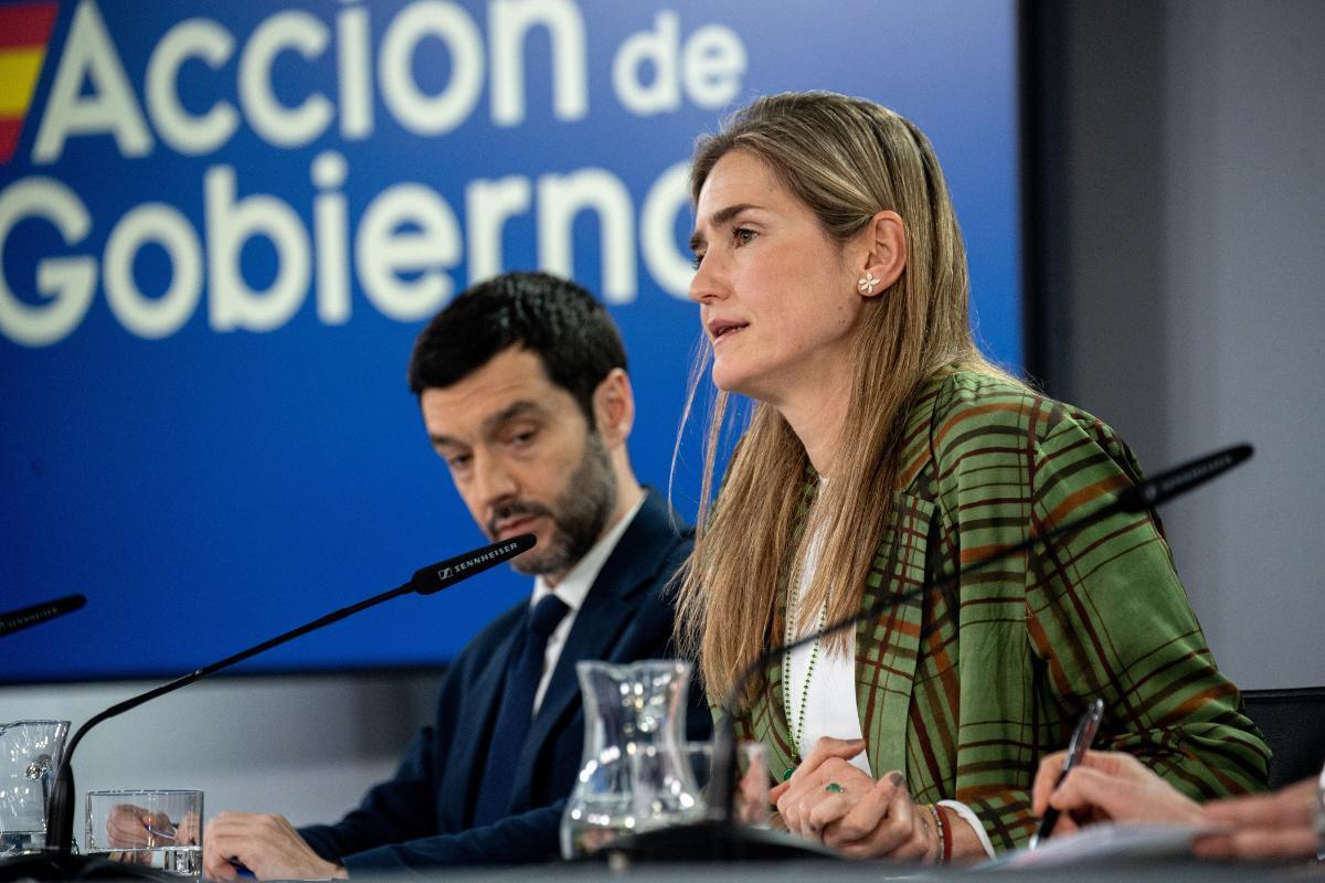 La vicepresidenta del Gobierno y ministra para Transición Ecológica y el Reto Demográfica, Sara Aagesen, en la rueda de prensa.