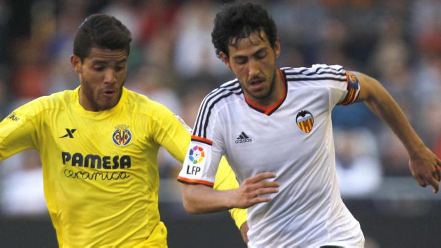 Dani Parejo vio la quinta amarilla y no podrá jugar en Bilbao.