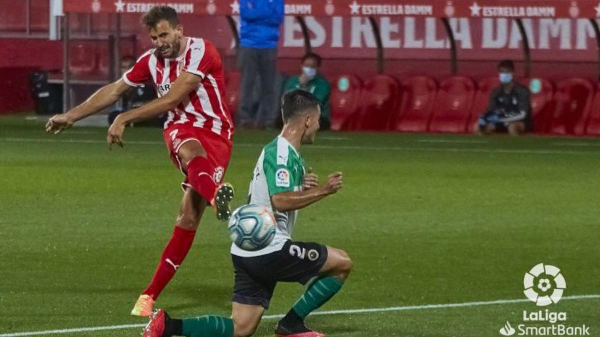 Tras la derrota ante el Elche, el Girona no puede fallar