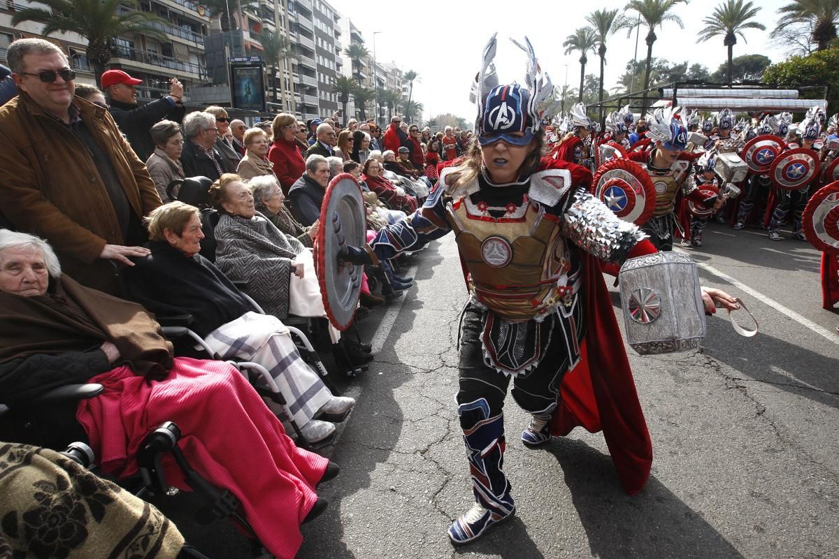 El gran desfile del Carnaval de Córdoba, en imágenes