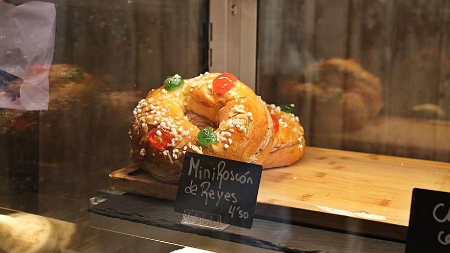 Los tamaños varían dependiendo de la pastelería. Uno individual de Mise en Place.