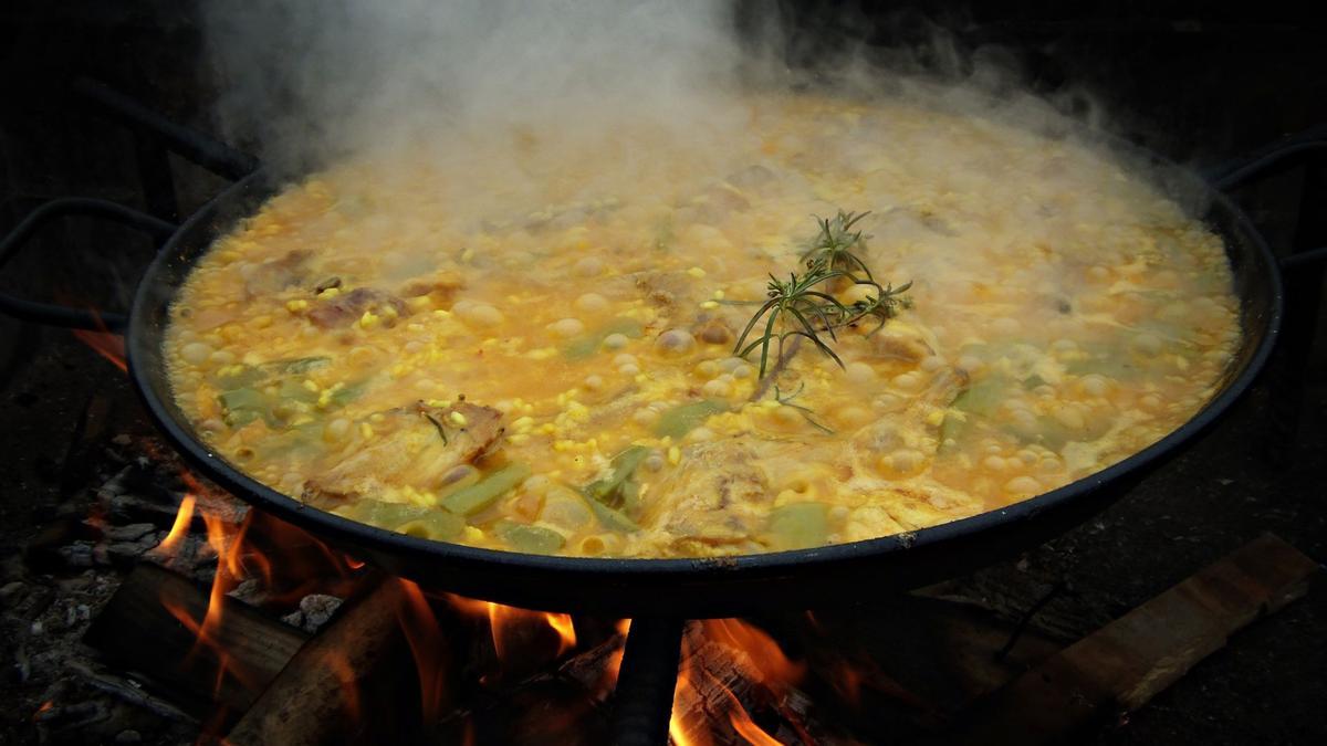 Imagen de archivo de una paella.